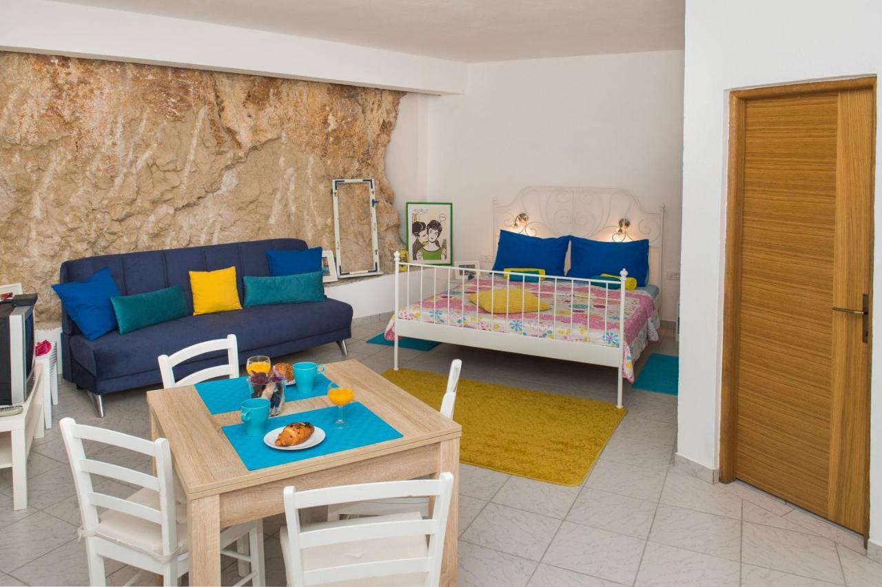 Apartmani Stine Donji Okrug  Екстер'єр фото