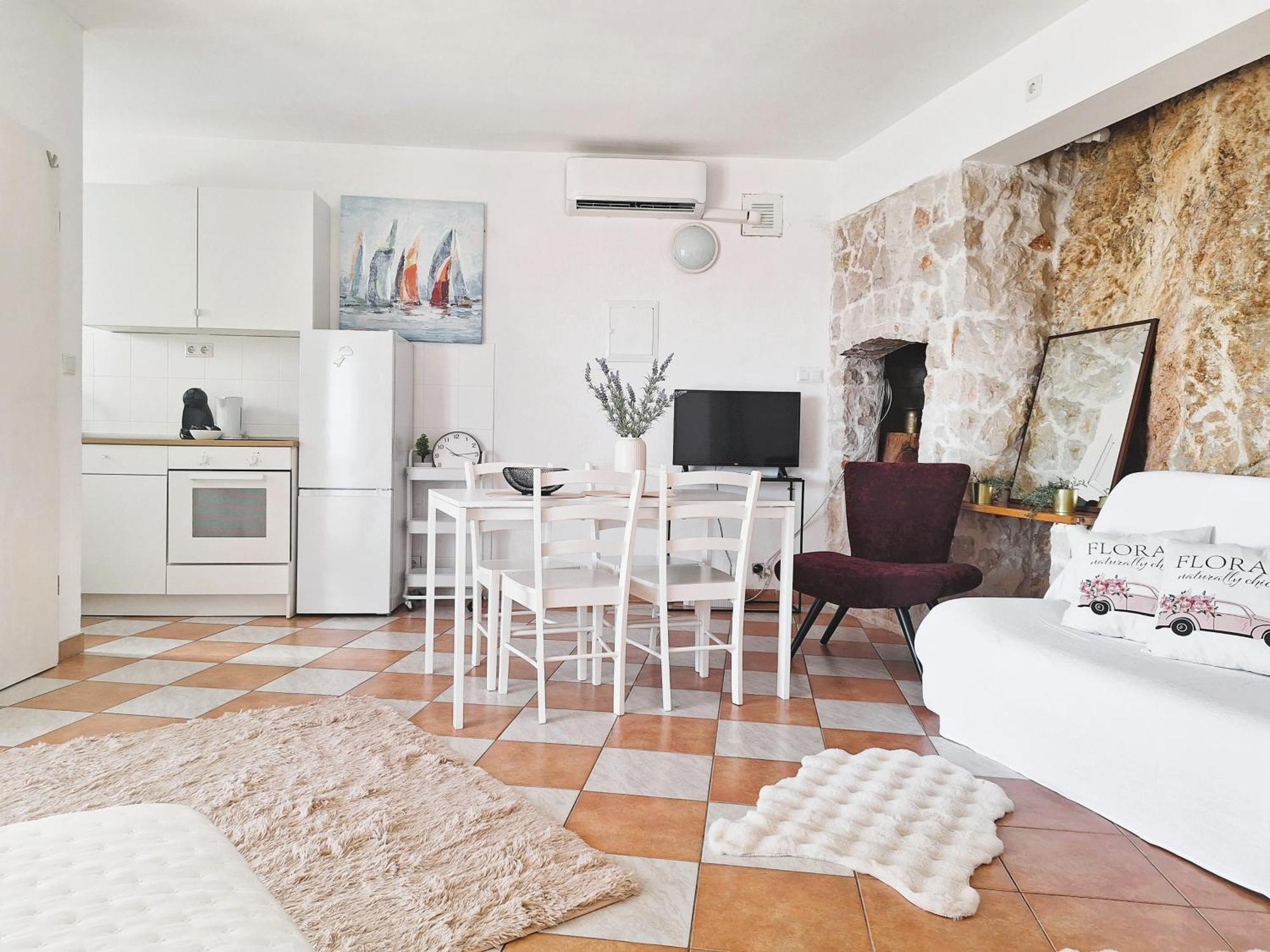 Apartmani Stine Donji Okrug  Екстер'єр фото