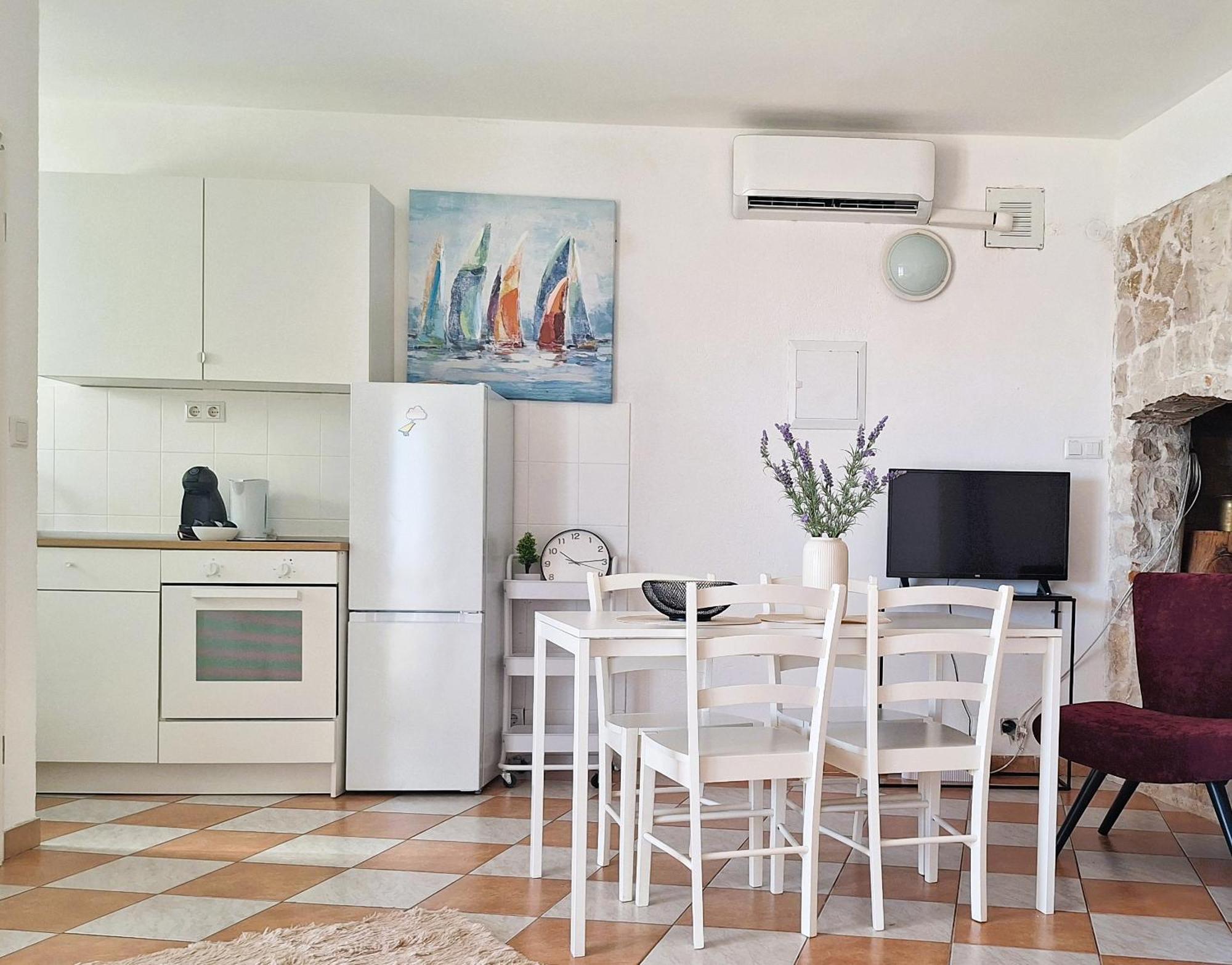 Apartmani Stine Donji Okrug  Екстер'єр фото